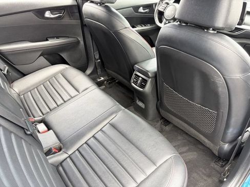 Used 2022 Kia Forte GT FWD image 15
