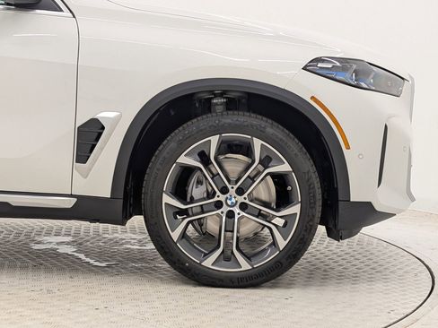 Used 2026 BMW X5 xDrive40i w/ Climate Comfort Package AWD/4WD image 12