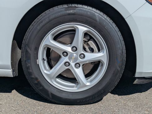 Used 2018 Chevrolet Malibu LS image 46