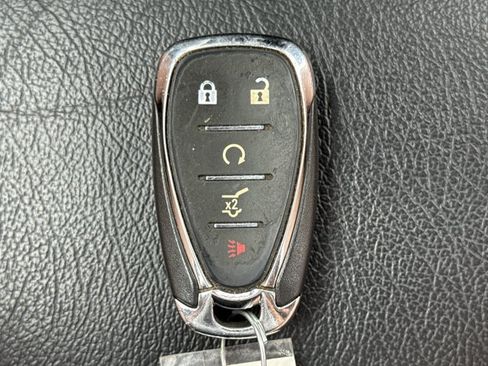 Used 2022 Chevrolet Equinox LT FWD image 25