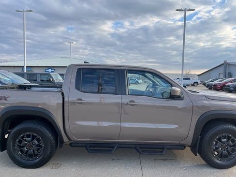 Used 2023 Nissan Frontier PRO-4X w/ Pro-4X Premium Package image 4