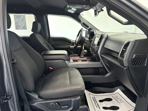 Used 2018 Ford F150 XLT w/ Equipment Group 302A Luxury AWD/4WD image 26
