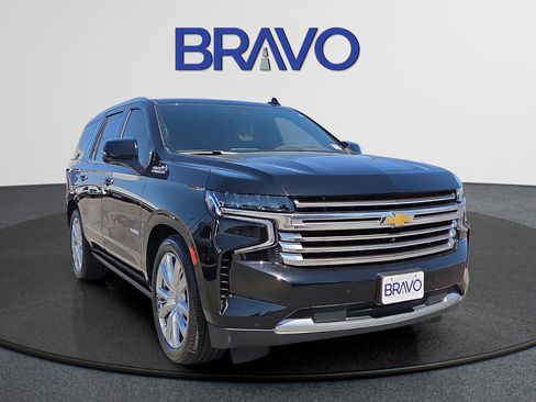 Used 2024 Chevrolet Tahoe High Country AWD/4WD image 6