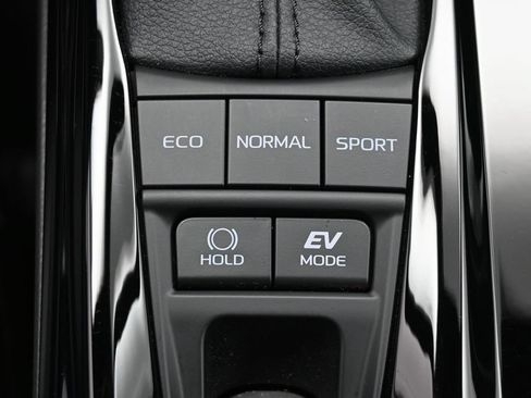 Certified 2026 Toyota Camry XSE FWD image 25