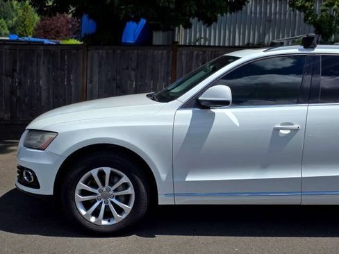 Used 2014 Audi Q5 2.0T Premium AWD/4WD image 4