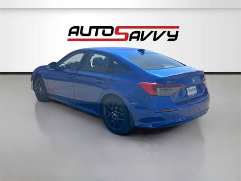 Used 2024 Honda Civic Sport image 5
