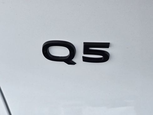 New 2025 Audi Q5 Premium Plus image 30
