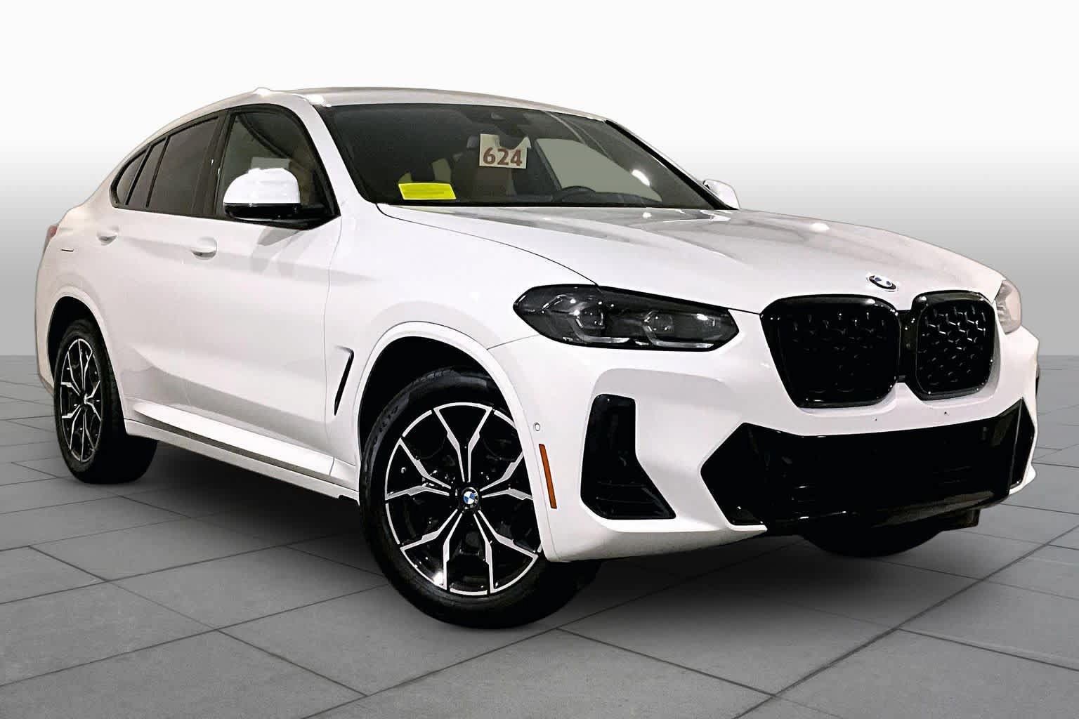Used 2025 BMW X4 xDrive30i w/ Premium Package AWD/4WD image 2