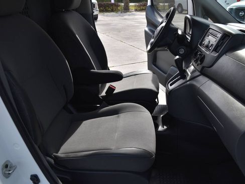Used 2017 Nissan NV200 S w/ Back Door Glass Package FWD image 10