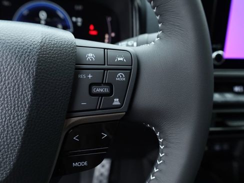 New 2026 Toyota Camry SE image 24