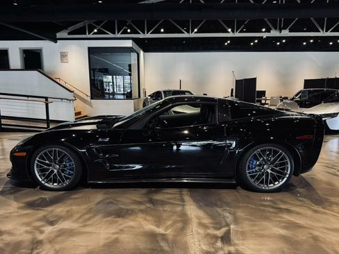 Used 2010 Chevrolet Corvette ZR1 w/ Preferred Equipment Group RWD image 2