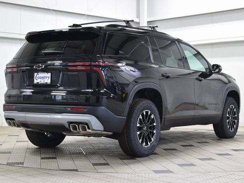 New 2026 Chevrolet Traverse Z71 w/ Enhanced Driving Package image 8