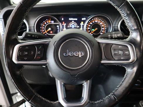 Used 2021 Jeep Wrangler Unlimited Sahara w/ Cold Weather Group image 3