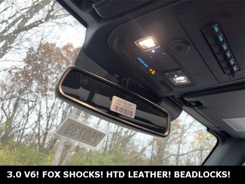 New 2025 Ford Bronco Raptor w/ Interior Carbon Fiber Pack image 21