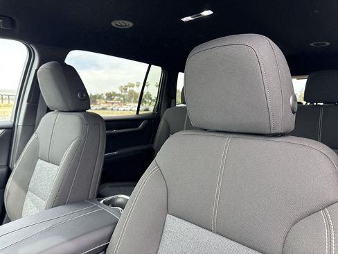 New 2026 GMC Acadia Elevation FWD image 22