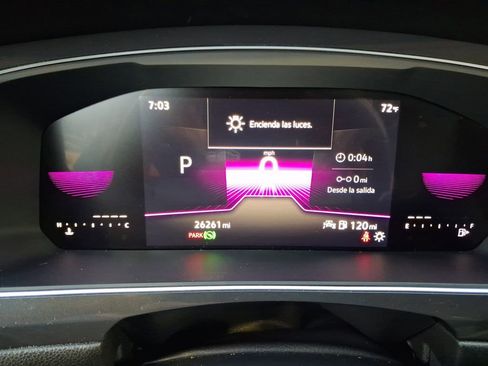 Used 2023 Volkswagen Tiguan SE R-Line image 18