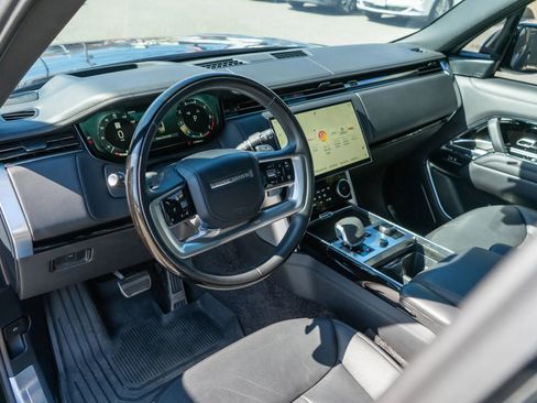 Used 2023 Land Rover Range Rover Long Wheelbase SE AWD/4WD image 44