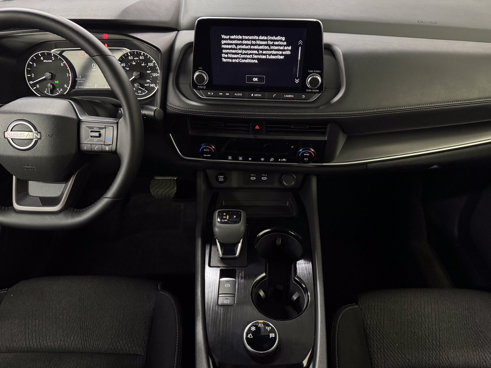 Certified 2026 Nissan Rogue SV AWD/4WD image 17