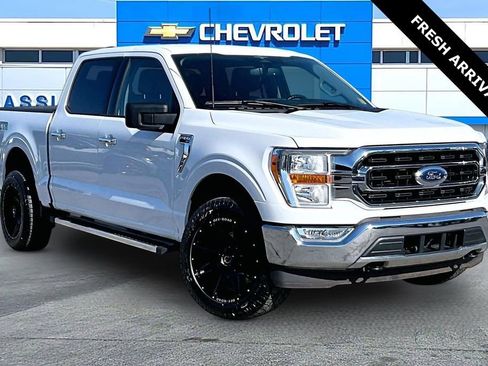 Used 2023 Ford F150 XLT w/ Equipment Group 301A Mid image 1