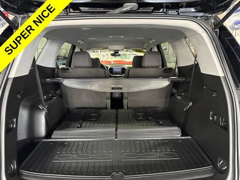 Used 2023 GMC Acadia SLE AWD/4WD image 29