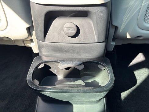 Used 2023 Volvo XC90 T8 Plus w/ Protection Package image 23