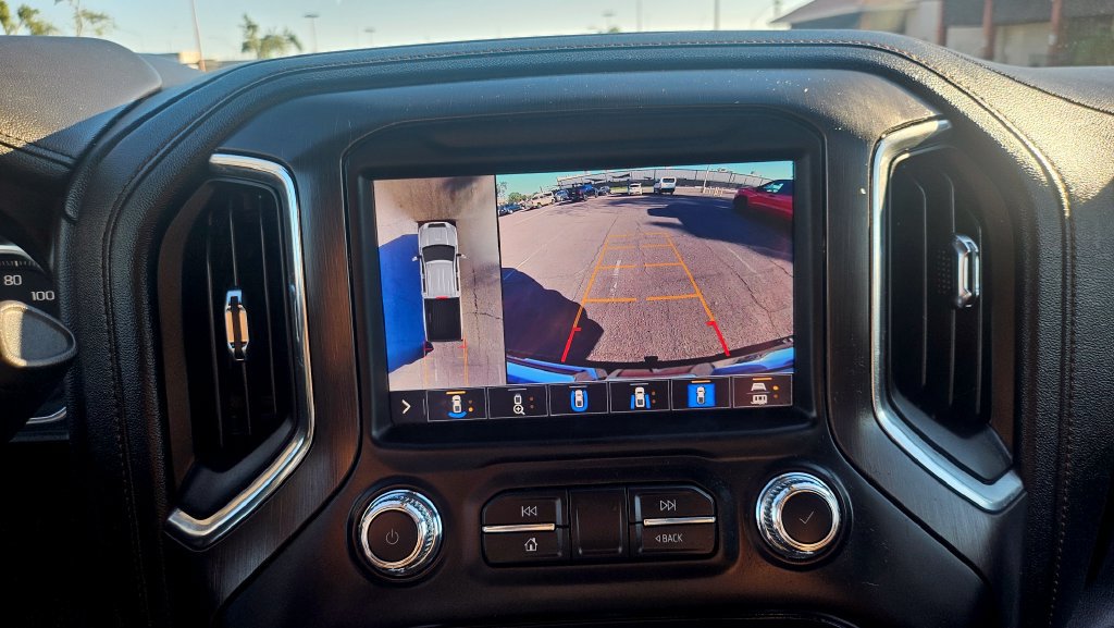 Used 2023 GMC Sierra 2500 AT4 w/ AT4 Premium Plus Package AWD/4WD image 33