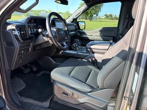 Used 2022 Ford F150 XLT w/ Equipment Group 302A High AWD/4WD image 10