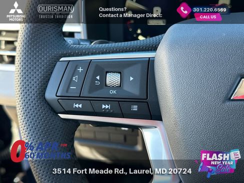 New 2025 Mitsubishi Outlander SE image 26