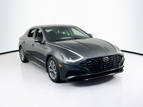 Used 2022 Hyundai Sonata SEL image 3