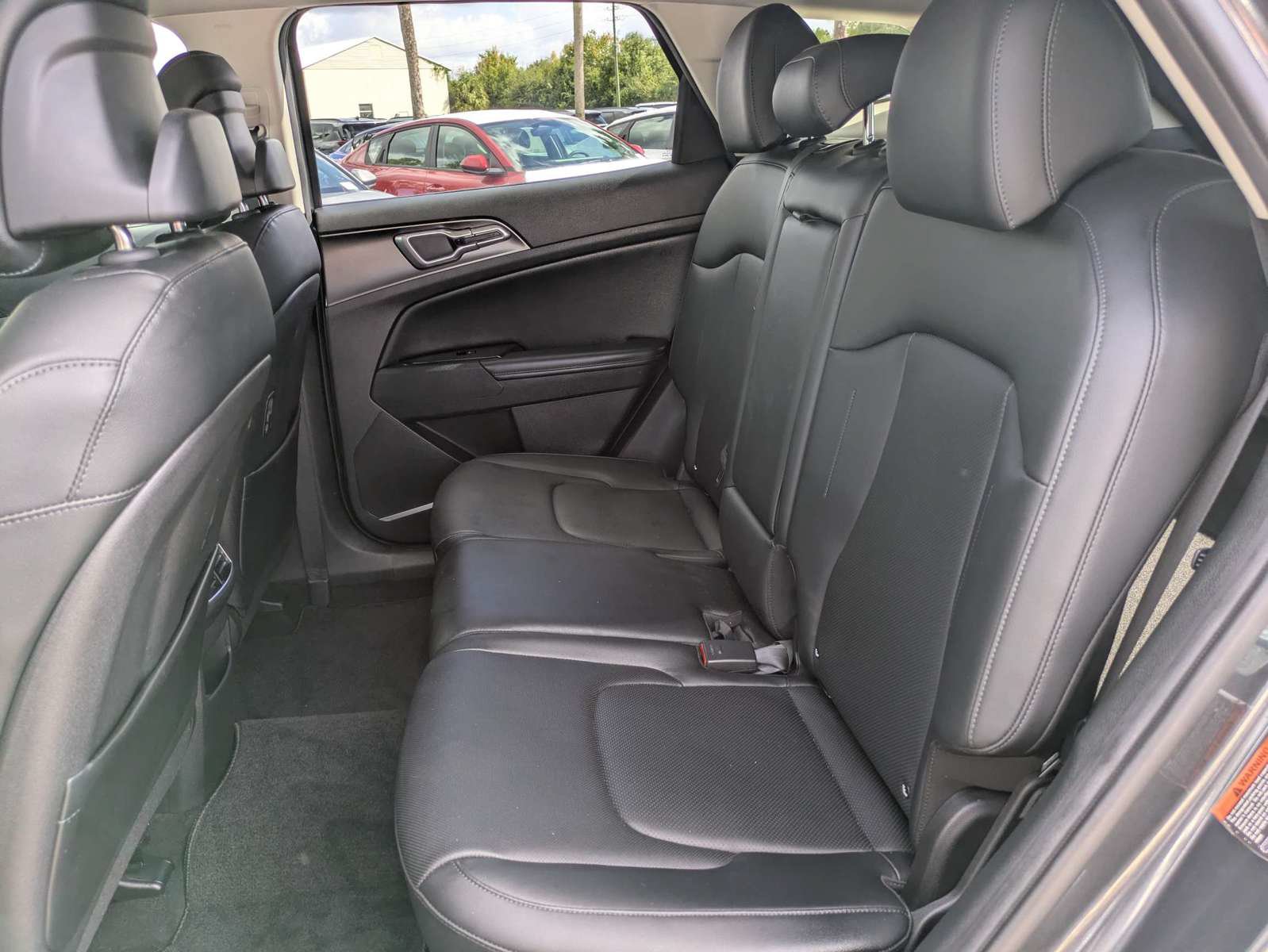 Certified 2023 Kia Sportage EX FWD image 11