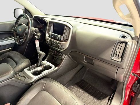 Certified 2021 Chevrolet Colorado ZR2 w/ ZR2 Dusk Special Edition image 26