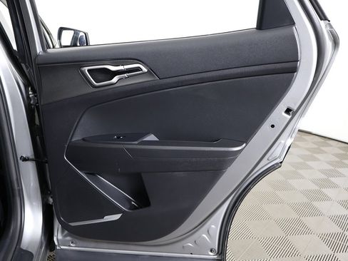 Used 2024 Kia Sportage LX image 23