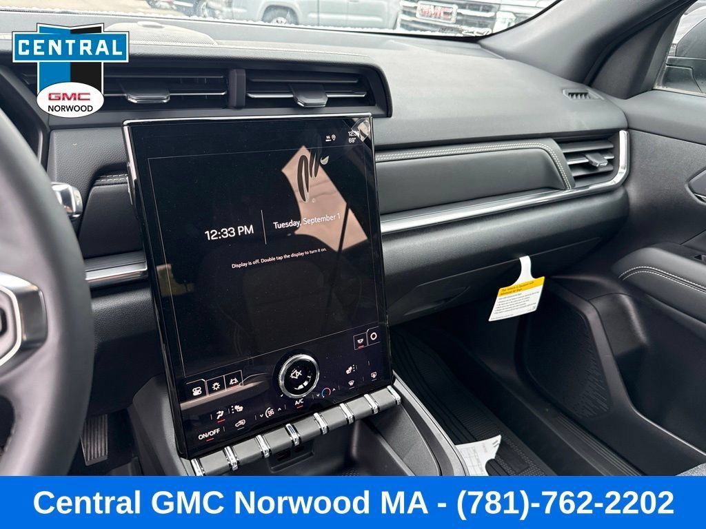 New 2027 GMC Terrain Elevation w/ LPO, Floor Liner Package AWD/4WD image 18