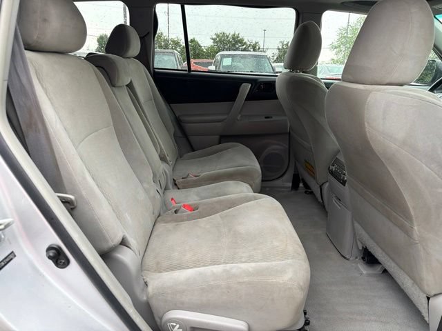 Used 2010 Toyota Highlander 4WD image 24