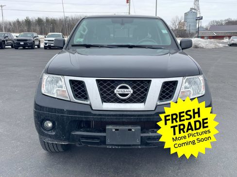 Used 2020 Nissan Frontier SV image 5