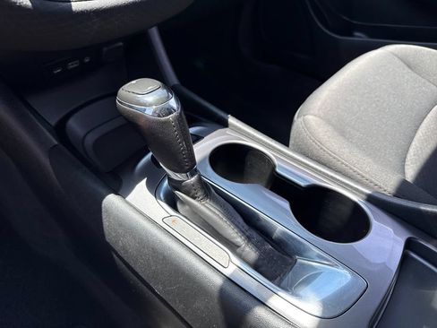 Used 2020 Chevrolet Malibu RS FWD image 28
