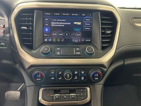 Used 2023 GMC Acadia Denali w/ Black Diamond Edition AWD/4WD image 22