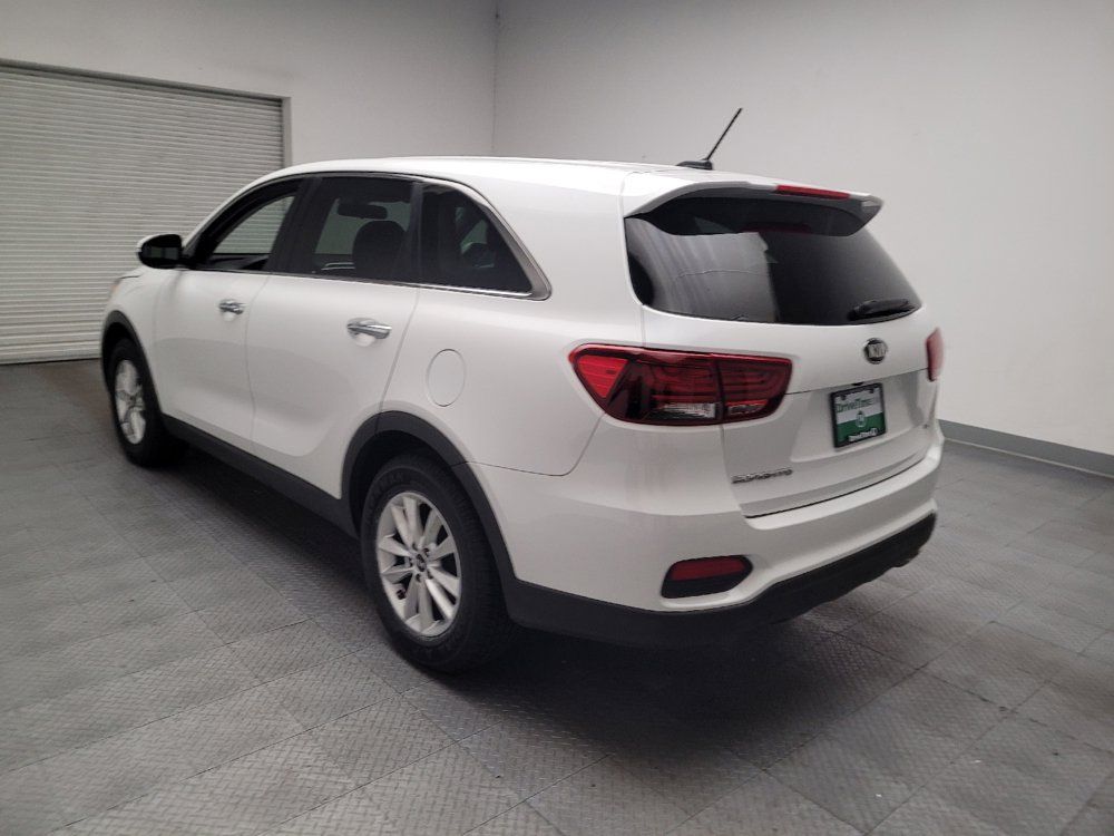 Used 2020 Kia Sorento FWD V6 image 5