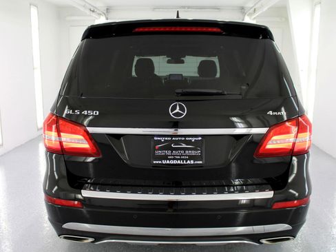 Used 2018 Mercedes-Benz GLS 450 4MATIC w/ Premium Package image 8