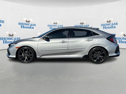 Used 2018 Honda Civic Sport Touring image 4
