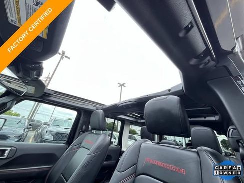 Certified 2025 Jeep Wrangler Unlimited Rubicon AWD/4WD image 37