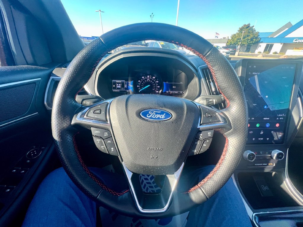 Used 2022 Ford Edge ST-Line AWD/4WD image 17