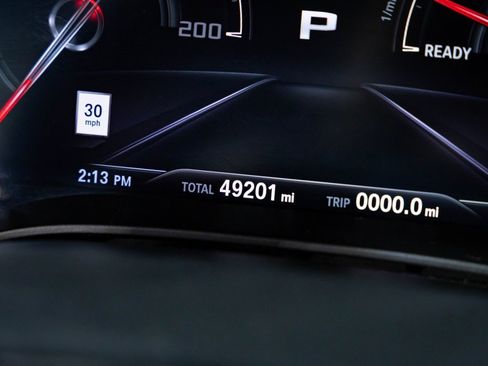 Used 2019 BMW M5 w/ Executive Package image 12