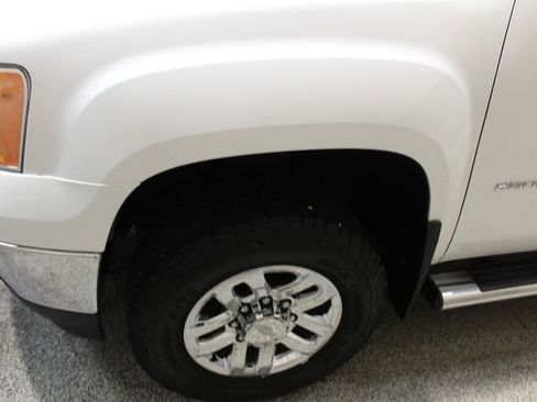 Used 2013 GMC Sierra 2500 SLT w/ SLT Convenience Package image 8