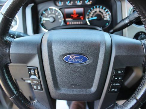 Used 2013 Ford F150 XLT w/ Luxury Equipment Group image 10