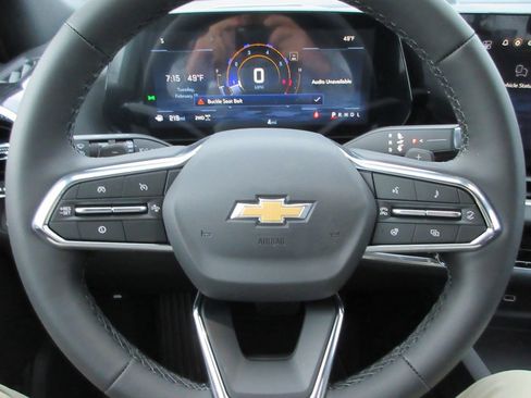 New 2026 Chevrolet Equinox LT w/ Convenience Package II image 24