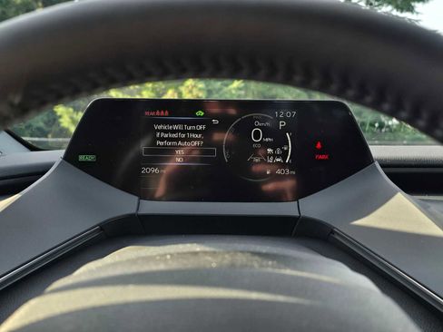 Certified 2025 Toyota Prius AWD image 24