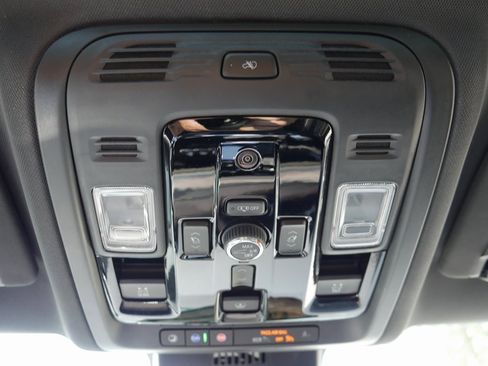 New 2026 Chevrolet Tahoe Premier image 21