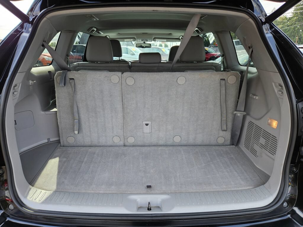 Used 2015 Toyota Highlander XLE AWD/4WD image 10