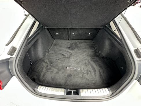 Used 2018 Kia Stinger RWD image 18